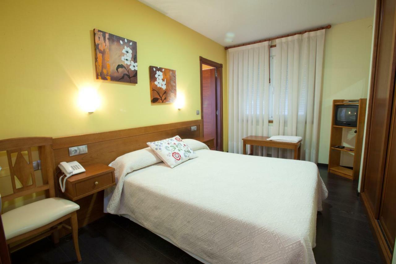 Hotel Terranova Oza de los Ríos Exteriér fotografie