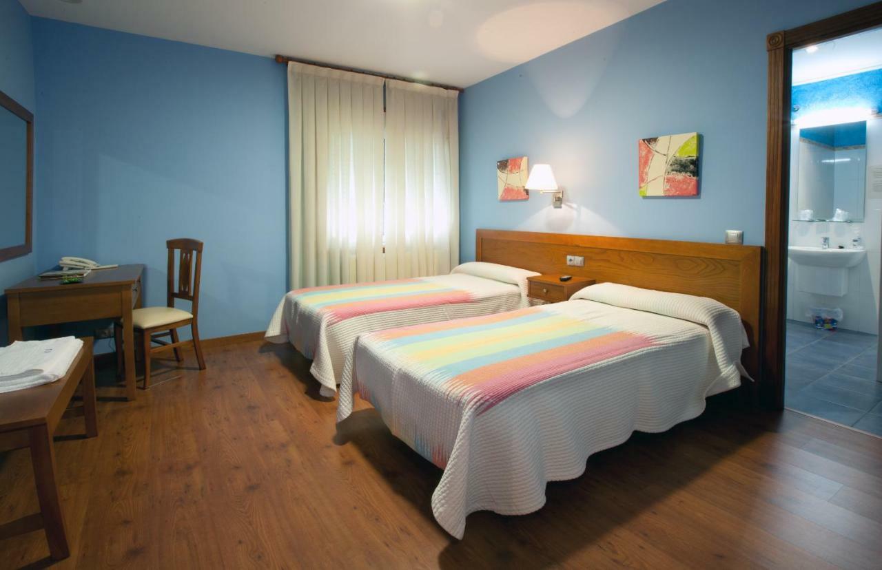 Hotel Terranova Oza de los Ríos Exteriér fotografie