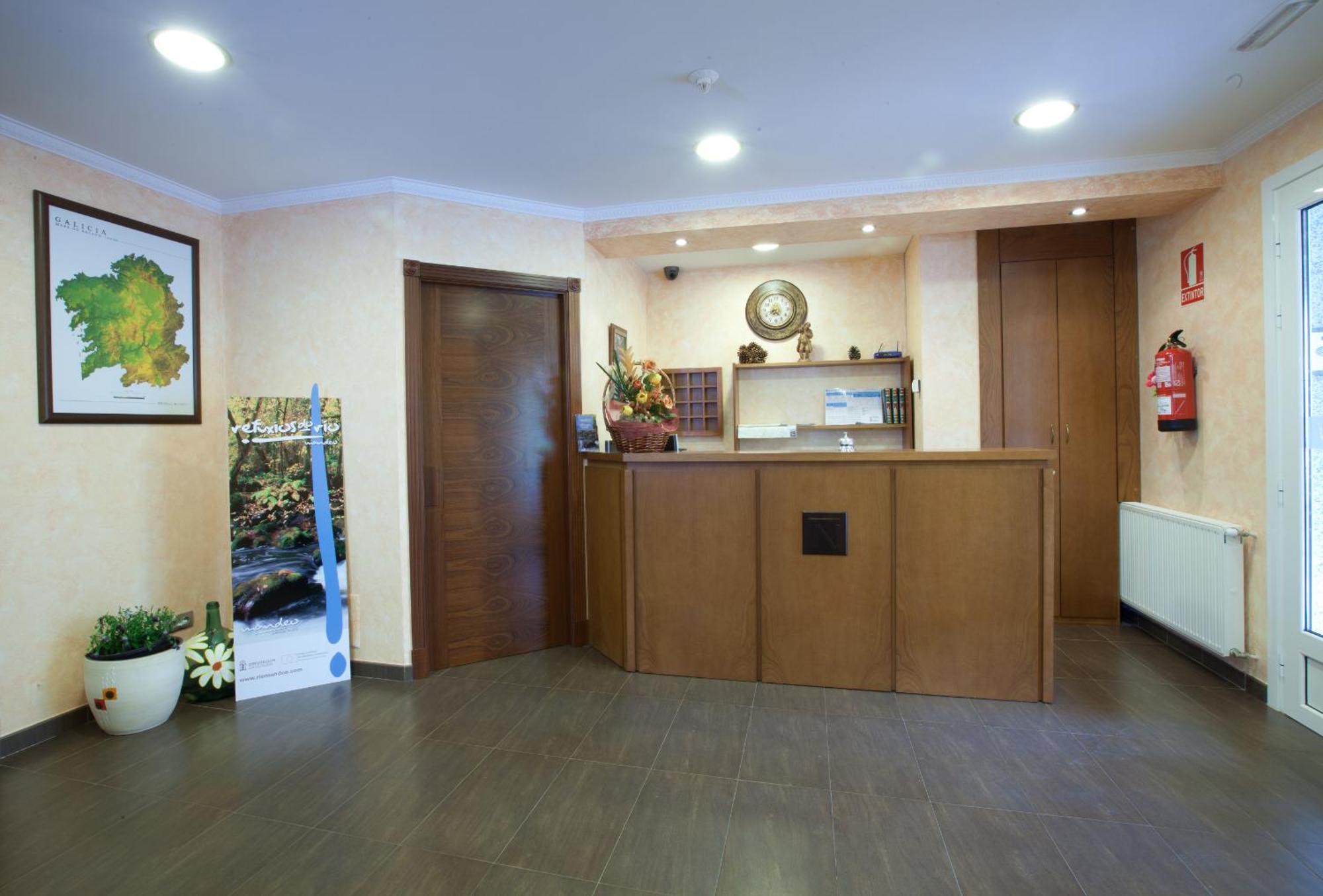 Hotel Terranova Oza de los Ríos Exteriér fotografie